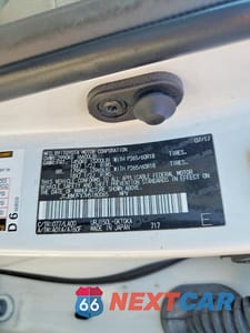 Zdjęcie 13 z 13 samochodu: 2017 LEXUS GX 460 VIN:JTJBM7FX7H5180065 - miniatura