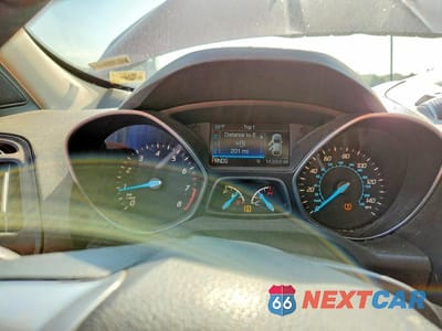 Zdjęcie 9 z 12 samochodu: 2014 FORD ESCAPE SE VIN:1FMCU0GX0EUB41814 - miniatura