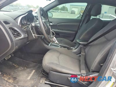 Zdjęcie 7 z 12 samochodu: 2013 DODGE AVENGER SE VIN:1C3CDZAB0DN541388 - miniatura