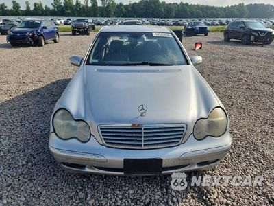 Piąte zdjęcie samochodu w środku: 2002 MERCEDES-BENZ C 320 VIN:WDBRF64J12E002047 - miniatura