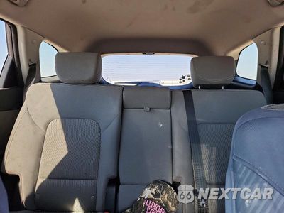 Zdjęcie 10 z 13 samochodu: 2017 HYUNDAI SANTA FE SE VIN:KM8SM4HFXHU212627 - miniatura