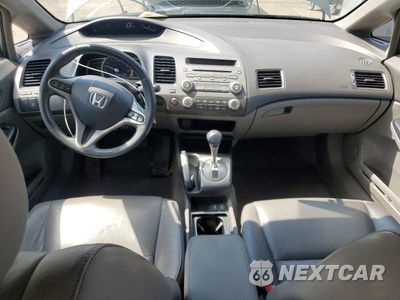 Zdjęcie 8 z 12 samochodu: 2010 HONDA CIVIC EXL VIN:19XFA1F96AE000306 - miniatura