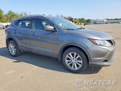 Czwarte zdjęcie samochodu z boku: 2018 NISSAN ROGUE SPORT SV VIN:JN1BJ1CRXJW285684 - miniatura