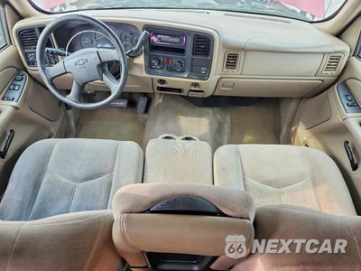 Zdjęcie 8 z 12 samochodu: 2004 CHEVROLET SILVERADO C1500 VIN:2GCEC19V741308522 - miniatura