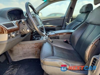 Zdjęcie 7 z 12 samochodu: 2006 BMW 750 LI VIN:WBAHN835X6DT26039 - miniatura