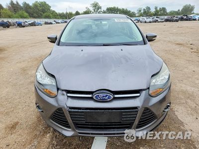 Piąte zdjęcie samochodu w środku: 2014 FORD FOCUS TITANIUM VIN:1FADP3J25EL396968 - miniatura