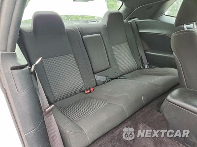Zdjęcie 10 z 12 samochodu: 2017 DODGE CHALLENGER SXT VIN:2C3CDZAG7HH658704 - miniatura