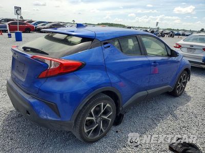 Trzecie zdjęcie samochodu z tyłu: 2019 TOYOTA C-HR XLE VIN:JTNKHMBX8K1053282 - miniatura