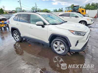 Czwarte zdjęcie samochodu z boku: 2020 TOYOTA RAV4 LIMITED VIN:2T3DWRFV8LW066335 - miniatura
