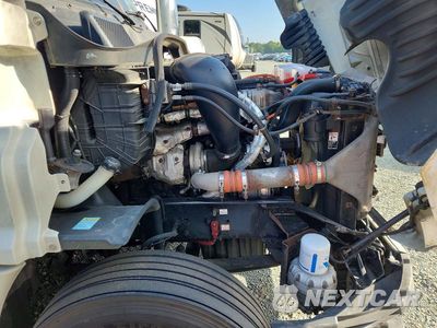 Zdjęcie 11 z 14 samochodu: 2016 FREIGHTLINER CASCADIA 125 SEMI TRUCK VIN:3AKJGLD5XGSHD1997 - miniatura