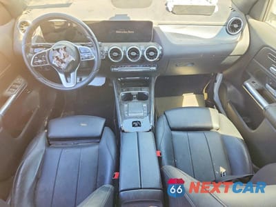 Zdjęcie 8 z 14 samochodu: 2021 MERCEDES-BENZ GLA 250 VIN:W1N4N4GB8MJ194884 - miniatura