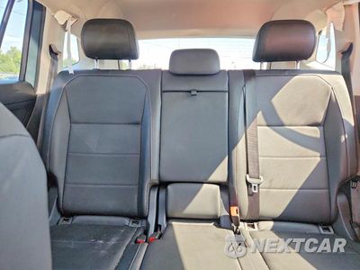 Zdjęcie 10 z 13 samochodu: 2019 VOLKSWAGEN TIGUAN SE VIN:3VV2B7AX5KM108526 - miniatura