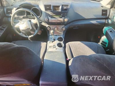 Zdjęcie 8 z 12 samochodu: 2008 TOYOTA HIGHLANDER SPORT VIN:JTEES43A282086032 - miniatura