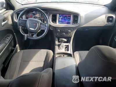 Zdjęcie 8 z 12 samochodu: 2019 DODGE CHARGER SXT VIN:2C3CDXBG9KH615461 - miniatura
