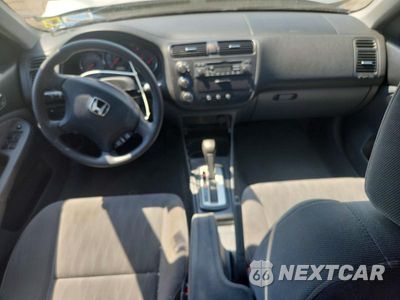 Zdjęcie 8 z 13 samochodu: 2004 HONDA CIVIC EX VIN:2HGES26784H589995 - miniatura