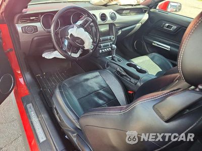 Zdjęcie 8 z 12 samochodu: 2019 FORD MUSTANG VIN:1FATP8UH0K5138608 - miniatura