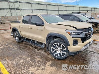 Czwarte zdjęcie samochodu z boku: 2023 CHEVROLET COLORADO Z71 VIN:1GCPTDEK4P1267914 - miniatura