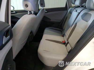 Zdjęcie 11 z 13 samochodu: 2024 VOLKSWAGEN TAOS SE VIN:3VVEX7B23RM114675 - miniatura