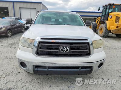 Piąte zdjęcie samochodu w środku: 2012 TOYOTA TUNDRA DOUBLE CAB SR5 VIN:5TFRU5F11CX027440 - miniatura