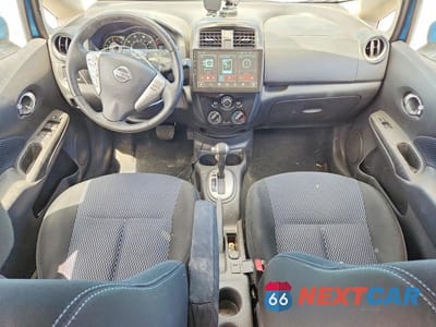 Zdjęcie 8 z 12 samochodu: 2015 NISSAN VERSA NOTE SV VIN:3N1CE2CP1FL385098 - miniatura