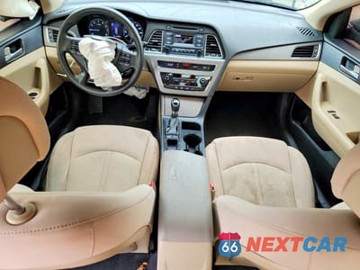 Zdjęcie 8 z 13 samochodu: 2017 HYUNDAI SONATA SE VIN:5NPE24AF6HH471062 - miniatura