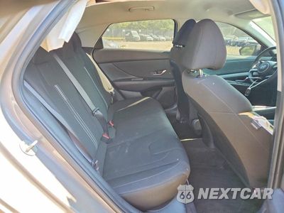 Zdjęcie 10 z 12 samochodu: 2023 HYUNDAI ELANTRA SEL VIN:KMHLS4AG4PU389038 - miniatura