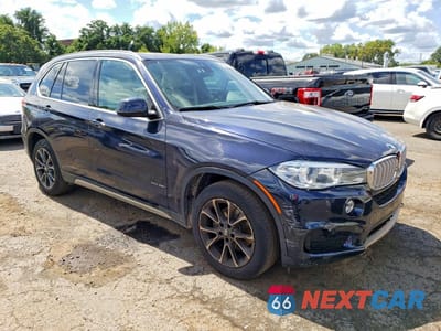 Czwarte zdjęcie samochodu z boku: 2018 BMW X5 XDRIVE35I VIN:5UXKR0C59J0Y02939 - miniatura