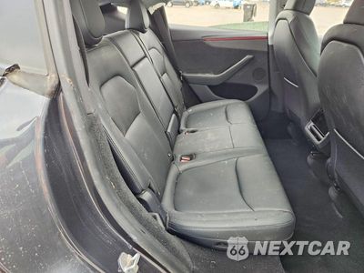 Zdjęcie 11 z 13 samochodu: 2026 TESLA MODEL Y VIN:7SAYGDEE5TA410647 - miniatura