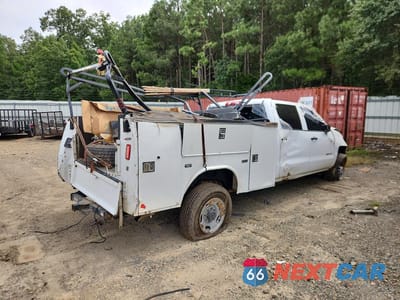Trzecie zdjęcie samochodu z tyłu: 2017 CHEVROLET SILVERADO C2500 HEAVY DUTY VIN:1GB1CUEG4HF177253 - miniatura