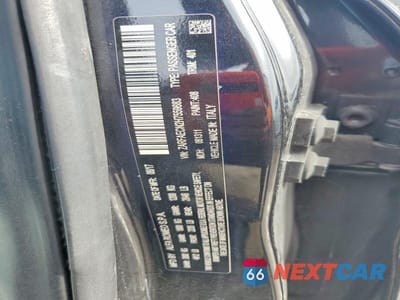Zdjęcie 12 z 12 samochodu: 2017 ALFA ROMEO GIULIA TI VIN:ZARFAECN2H7559683 - miniatura