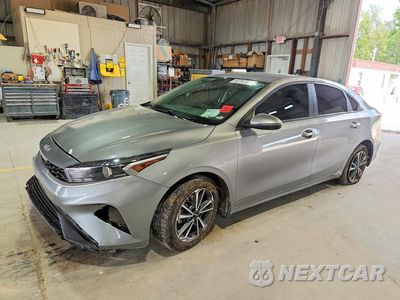 2023 KIA FORTE LXS 3KPF24AD9PE603446 - główne zdjęcie licytacji z USA - miniatura