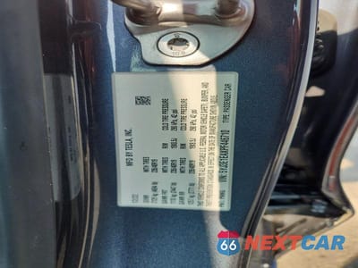 Zdjęcie 12 z 12 samochodu: 2023 TESLA MODEL 3 VIN:5YJ3E1EAXPF446710 - miniatura