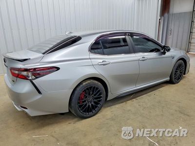 Trzecie zdjęcie samochodu z tyłu: 2022 TOYOTA CAMRY SE VIN:4T1G11AK8NU639613 - miniatura