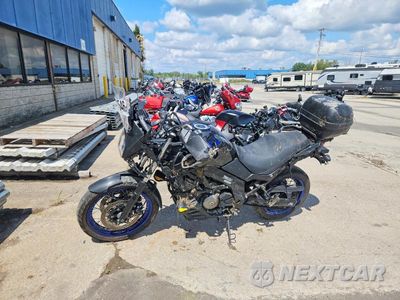 Trzecie zdjęcie samochodu z tyłu: 2022 SUZUKI DL650 VIN:JS1C733B1N7100091 - miniatura