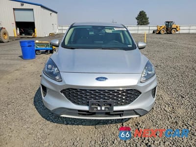 Piąte zdjęcie samochodu w środku: 2020 FORD ESCAPE SE VIN:1FMCU9G60LUA86337 - miniatura