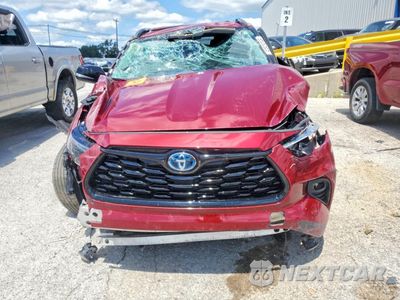 Piąte zdjęcie samochodu w środku: 2024 TOYOTA HIGHLANDER HYBRID XLE NIGHTSHADE VIN:5TDKARAH0RS536861 - miniatura