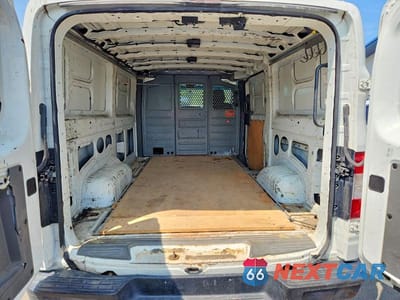Zdjęcie 10 z 13 samochodu: 2014 NISSAN NV 2500 HD S VIN:1N6BF0KX2EN105678 - miniatura