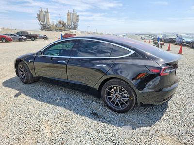 Drugie zdjęcie samochodu z przodu: 2018 TESLA MODEL 3 VIN:5YJ3E1EA9JF172634 - miniatura