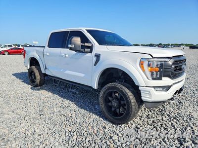 Czwarte zdjęcie samochodu z boku: 2022 FORD F150 SUPERCREW VIN:1FTFW1E55NFA20221 - miniatura