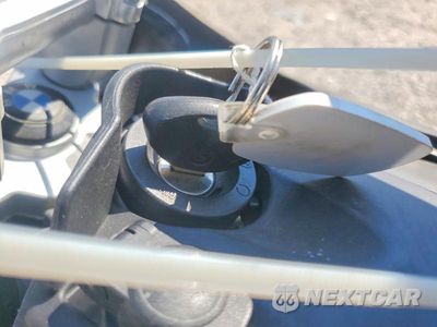 Zdjęcie 8 z 9 samochodu: 2013 BMW F700 GS VIN:WB10B1109DZF84219 - miniatura