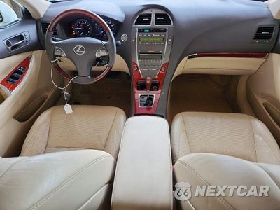 Zdjęcie 8 z 13 samochodu: 2012 LEXUS ES 350 VIN:JTHBK1EG9C2490718 - miniatura
