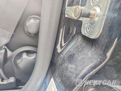 Zdjęcie 12 z 13 samochodu: 2009 PONTIAC G8 GT VIN:6G2EC57Y39L308546 - miniatura