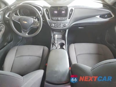 Zdjęcie 8 z 12 samochodu: 2019 CHEVROLET MALIBU LS VIN:1G1ZB5ST6KF221939 - miniatura