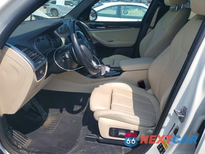 Zdjęcie 7 z 13 samochodu: 2019 BMW X3 XDRIVE30I VIN:5UXTR9C57KLP84093 - miniatura