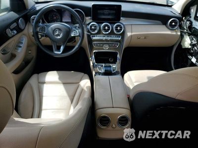 Zdjęcie 8 z 13 samochodu: 2017 MERCEDES-BENZ C 300 VIN:55SWF4JB4HU232127 - miniatura
