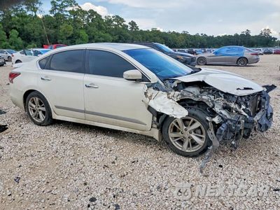 Czwarte zdjęcie samochodu z boku: 2015 NISSAN ALTIMA 2.5 SV VIN:1N4AL3AP7FC239888 - miniatura