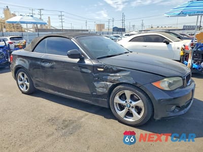 Czwarte zdjęcie samochodu z boku: 2013 BMW 128 I VIN:WBAUN1C55DVR00818 - miniatura