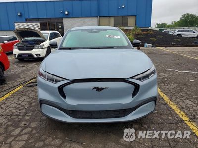 Piąte zdjęcie samochodu w środku: 2025 FORD MUSTANG MACH-E PREMIUM VIN:3FMTK3SU8SMA53033 - miniatura