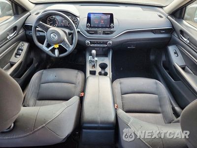 Zdjęcie 8 z 12 samochodu: 2019 NISSAN ALTIMA S VIN:1N4BL4BV6KC144109 - miniatura