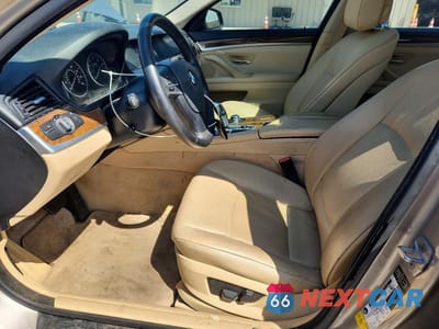 Zdjęcie 7 z 12 samochodu: 2013 BMW 528 I VIN:WBAXG5C51DD229524 - miniatura